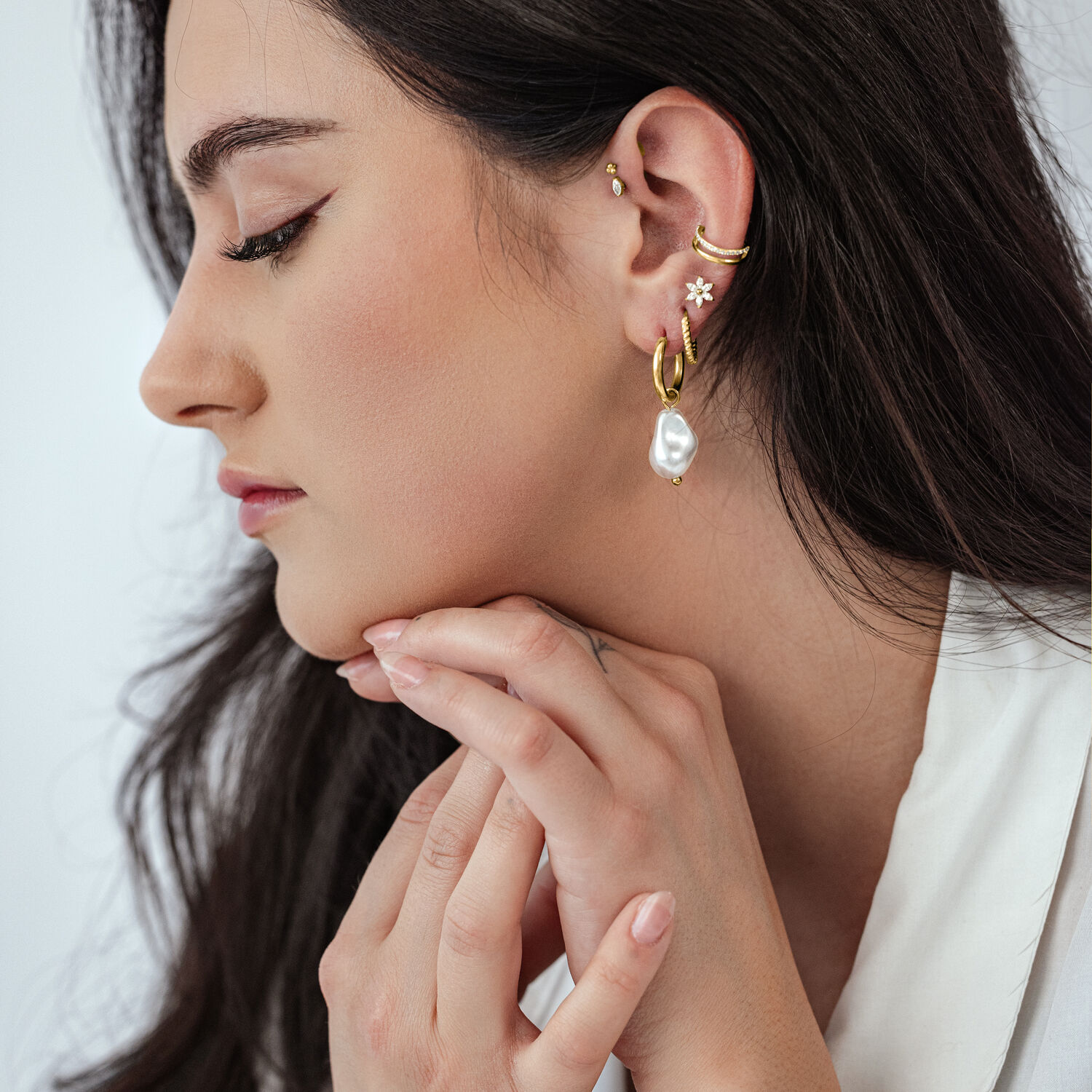 Baroque Pearl Hoop Earrings